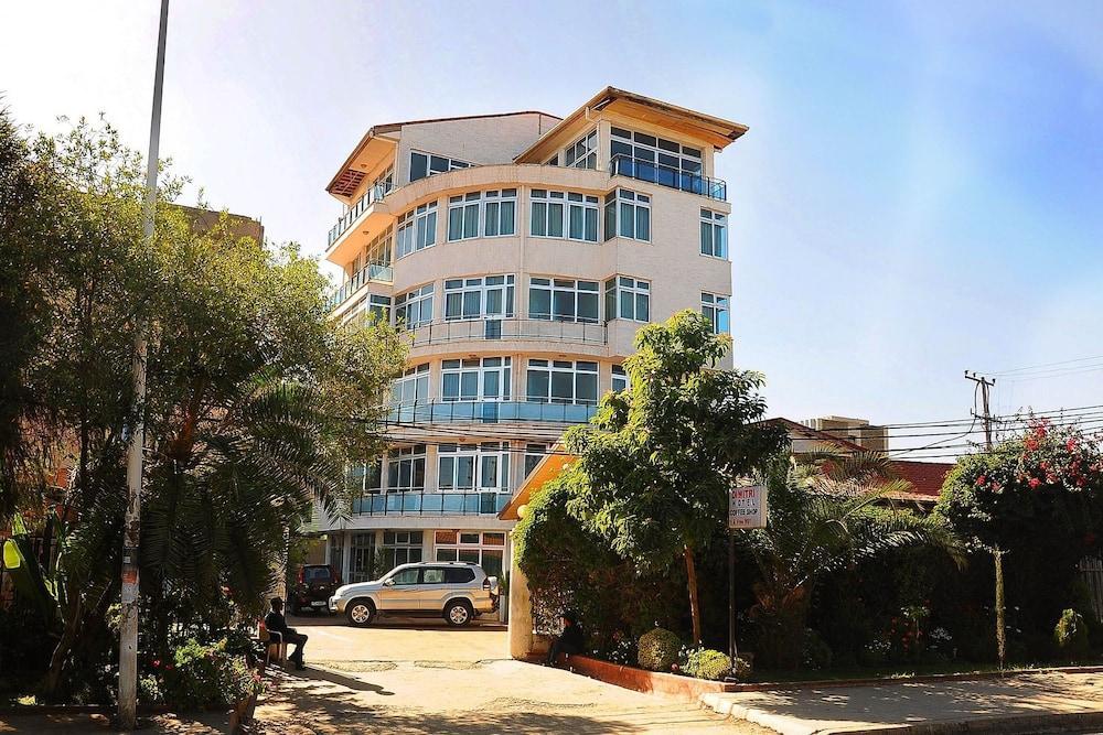 Dimitri Hotel Addis Abeba Zewnętrze zdjęcie